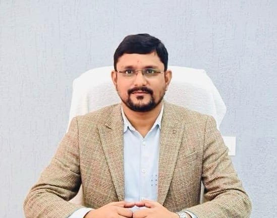 Dr. Dayashankar 